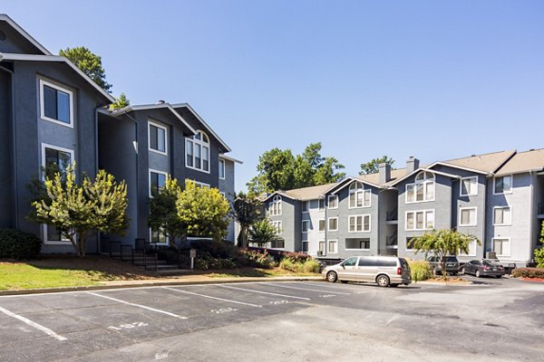 exterior at Aventura Dunwoody Apartments