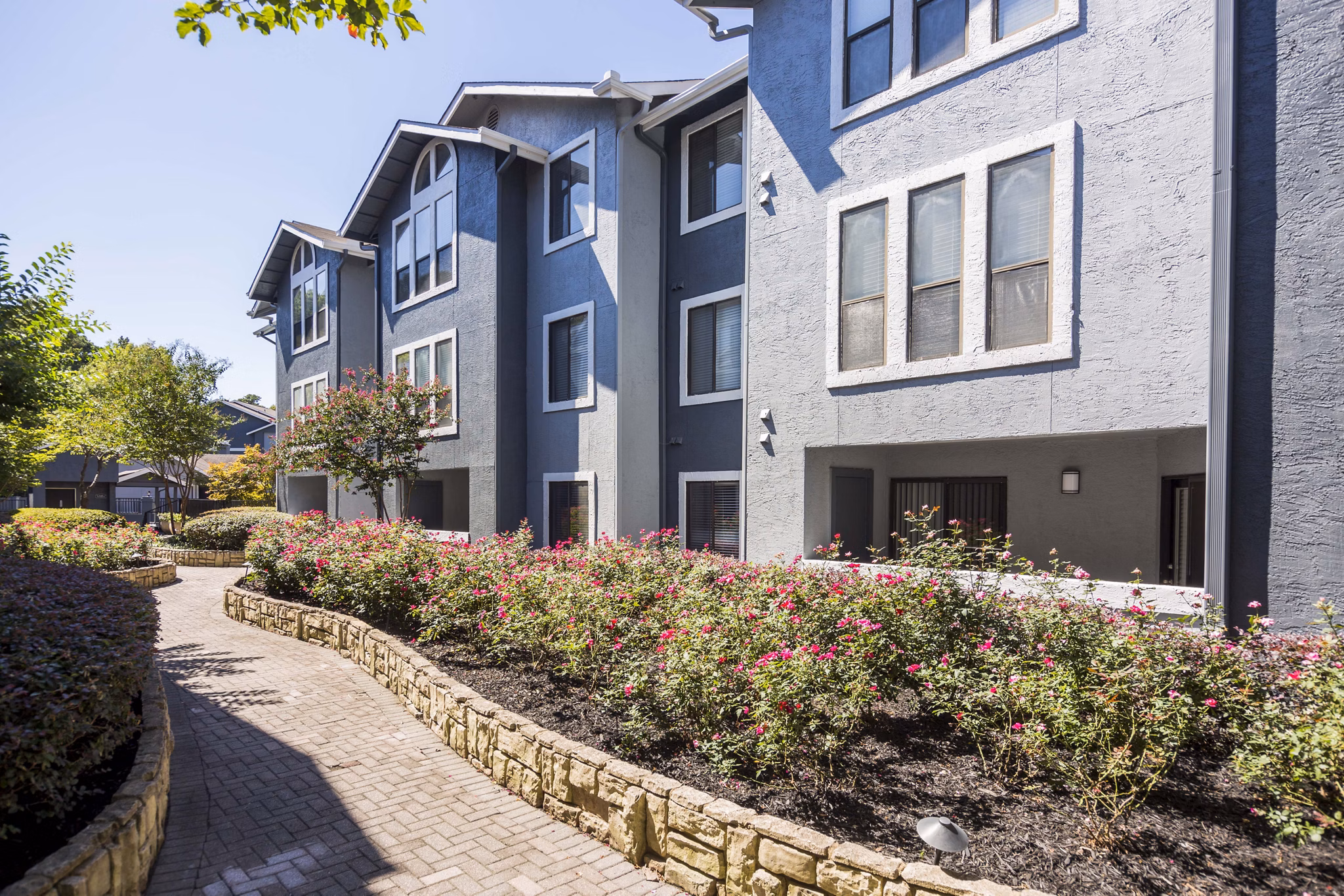 Aventura Dunwoody: Stylish of luxury apartments in central location