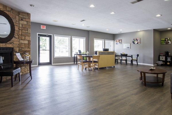 Luxurious clubhouse with modern furnishings at Aventura Dunwoody Apartments, perfect for relaxation and social gatherings