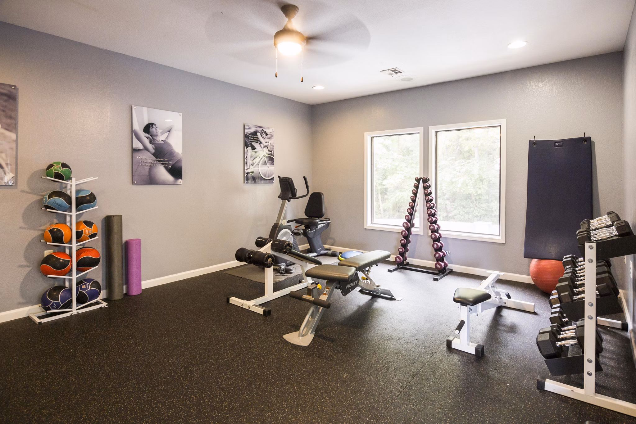 Modern fitness center with state-of-the-art equipment at Aventura Dunwoody Apartments, designed for luxury living