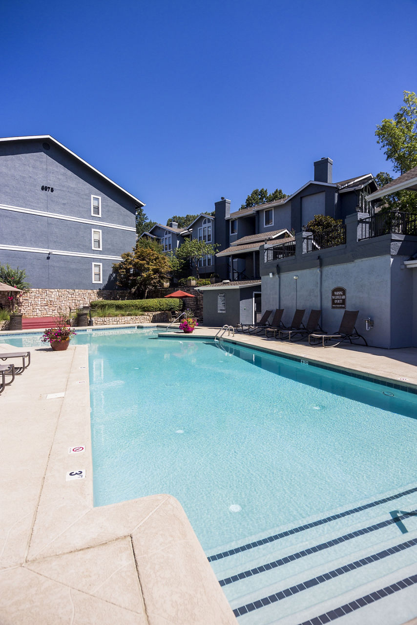 Pool at Aventura Dunwoody (4 of 8)