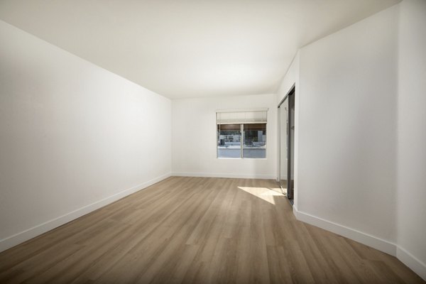 bedroom at Warner Pointe Apartments