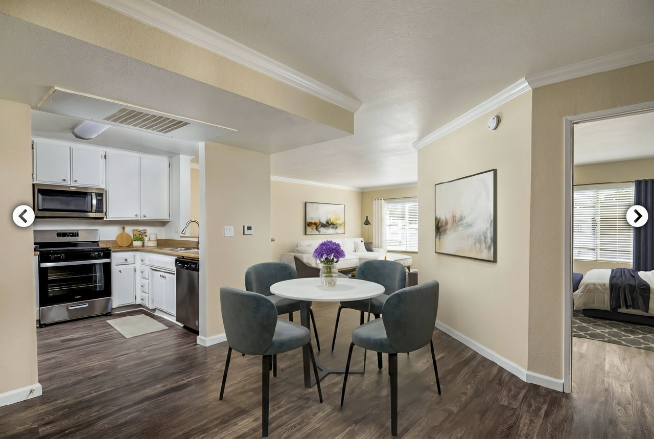 Warner Pointe Woodland Hills Ca 6 of 12