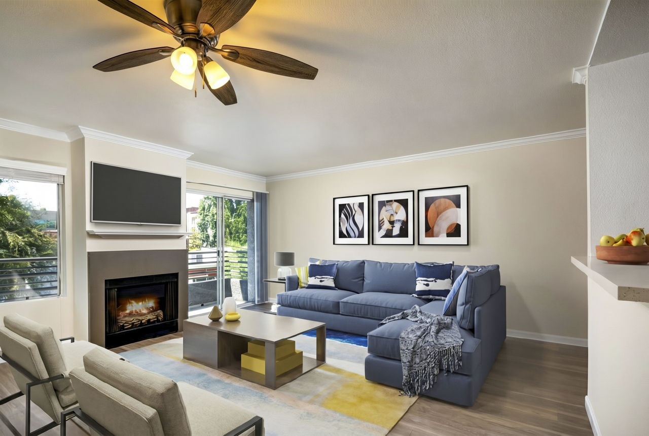 Warner Pointe 19 of 25