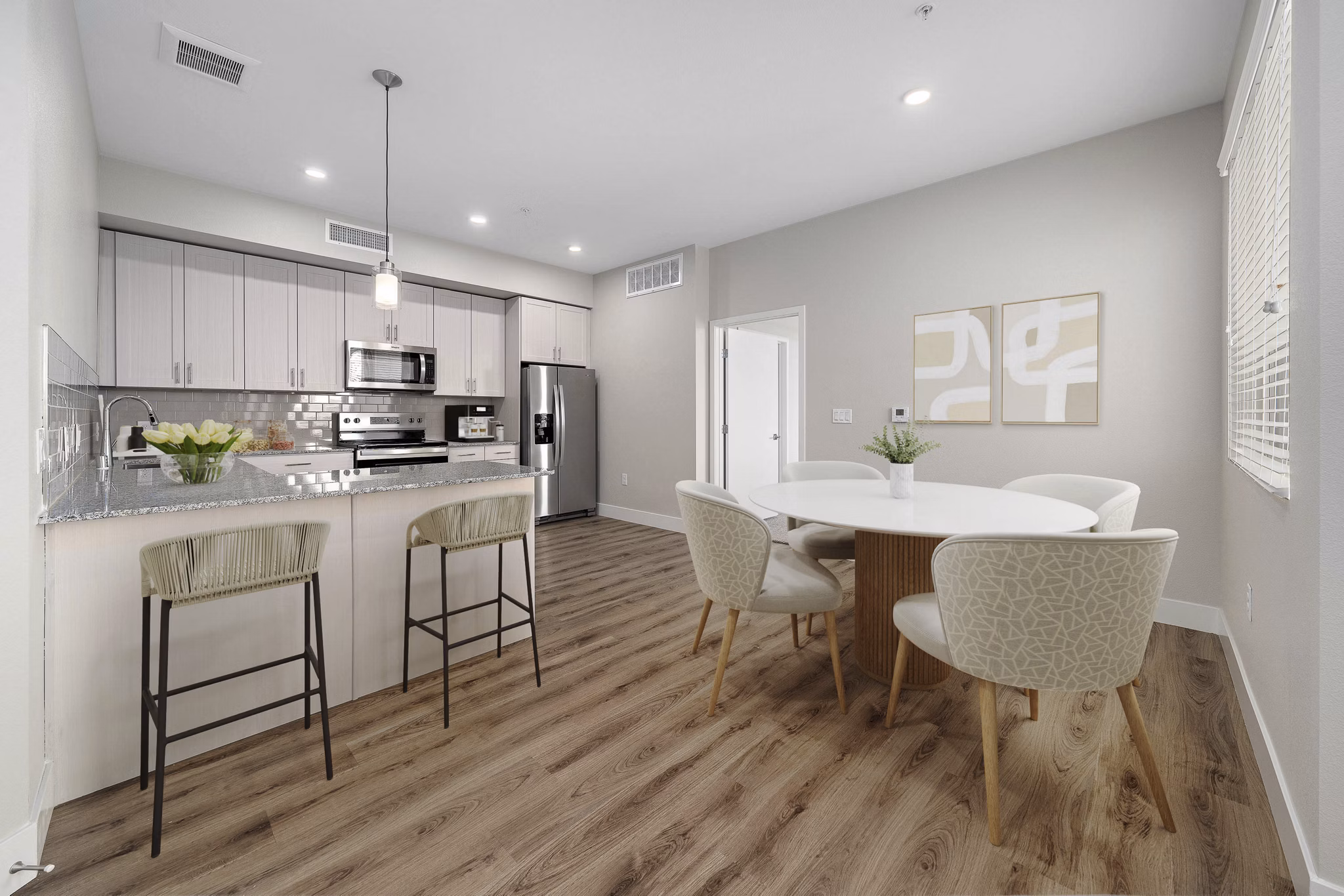 dining room at Album Union Village Apartments
