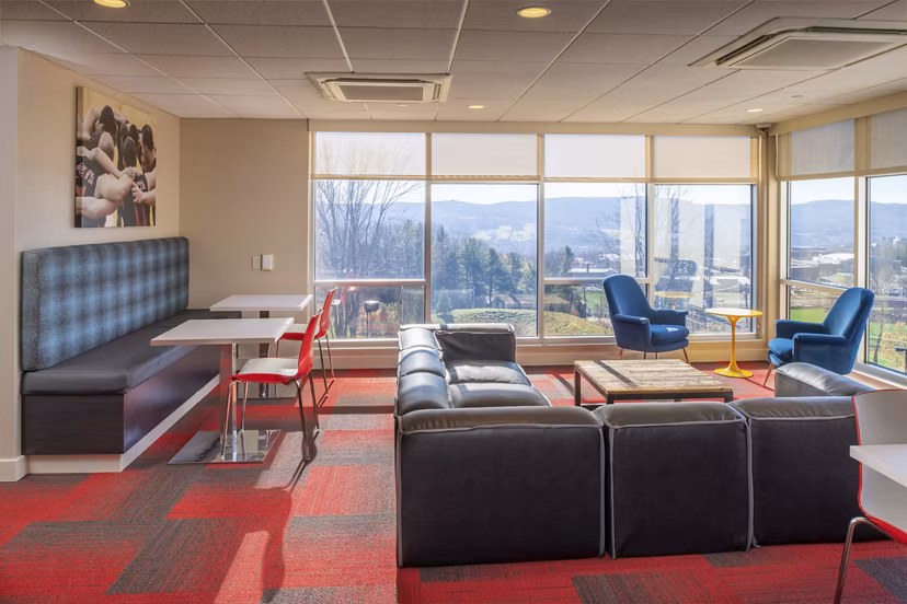 clubhouse at Hillside Commons Apartments