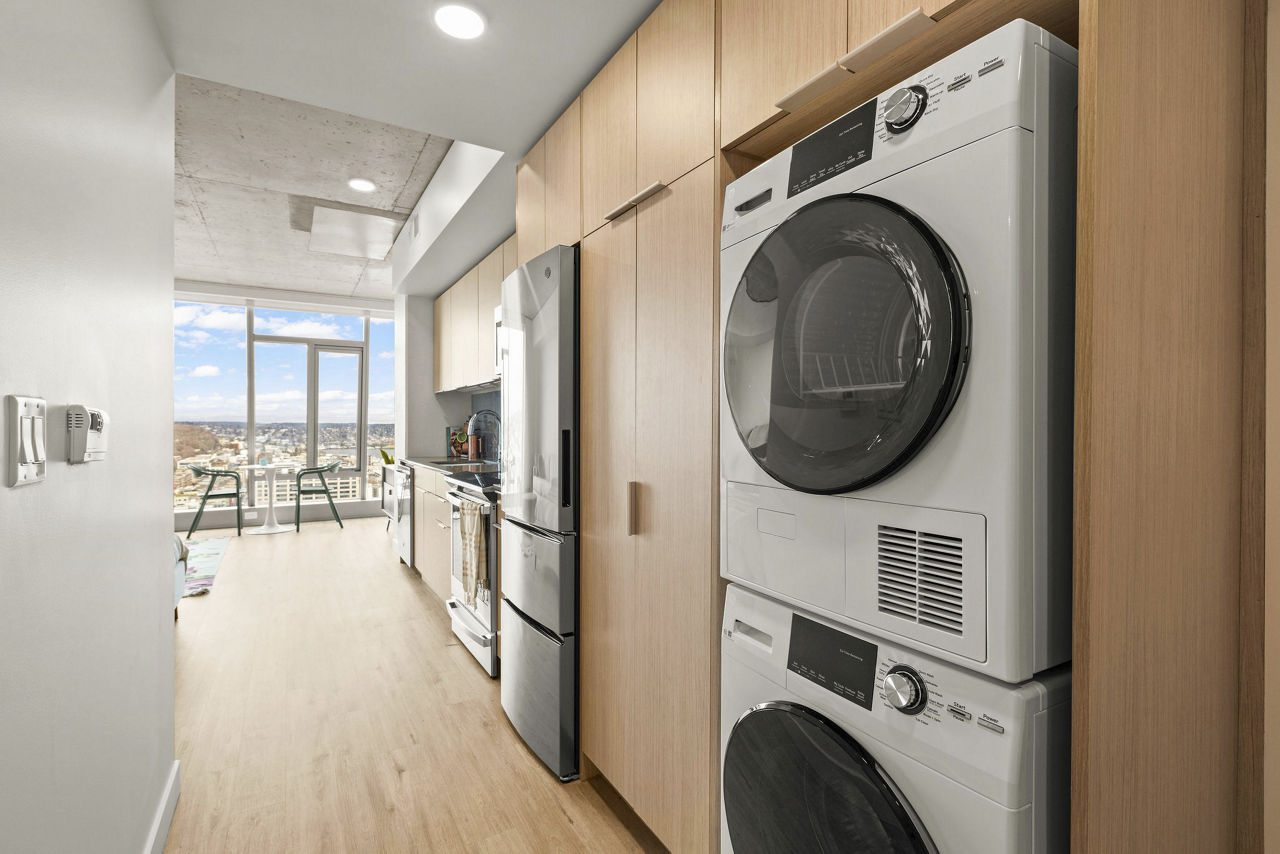 Laundry room at Skyglass (1 of 2)