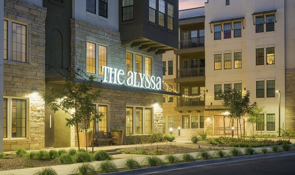 The Alyssa Apartments: Elegant building in San Jose