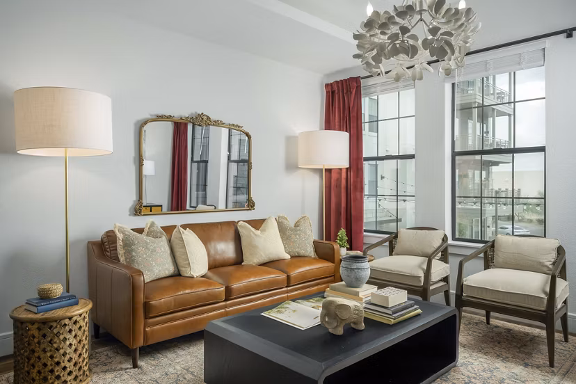Spacious living room with modern furnishings in The Alyssa Apartments, Greystar's luxury property in downtown