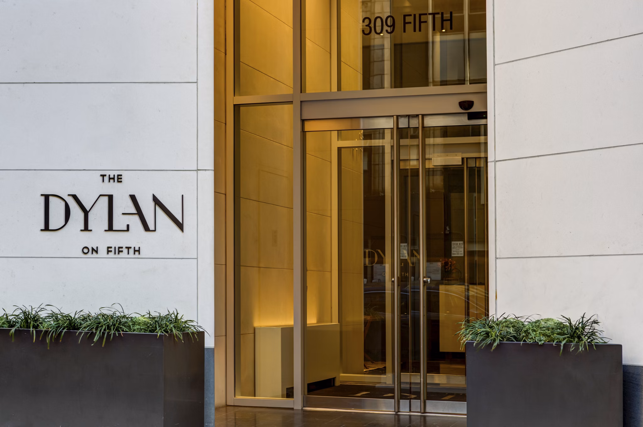 The Dylan Apartments: Modern luxury apartments in vibrant neighborhood