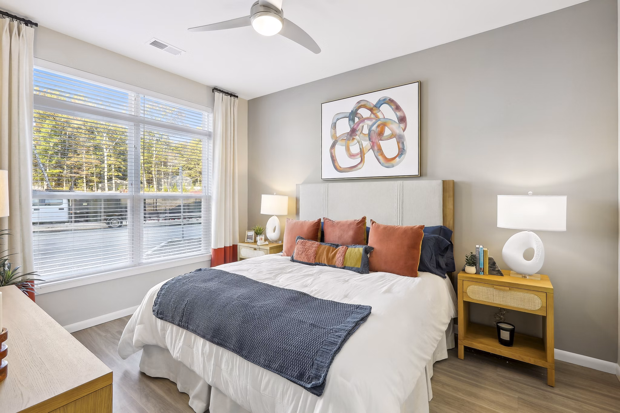 Cozy bedroom with modern decor at Innsbrook Square Apartments