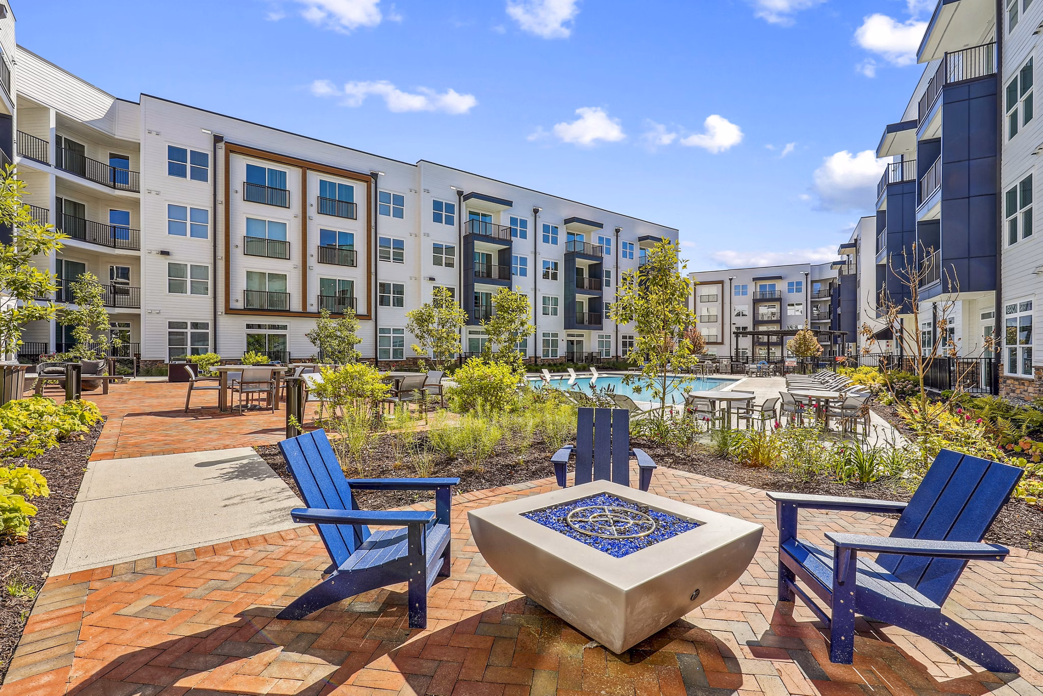 Cozy fire pit on a spacious patio at Innsbrook Square Apartments
