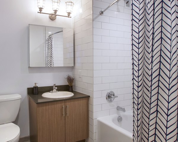 bathroom at Embankment House Apartments