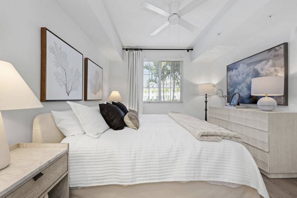 bedroom at Elan Palm Reserve Apartments