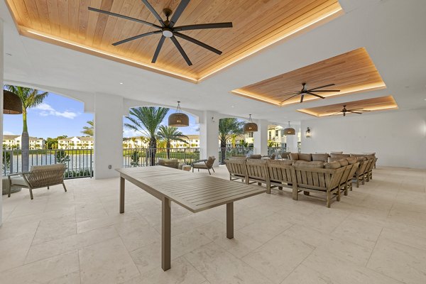 clubhouse at Elan Palm Reserve Apartments 