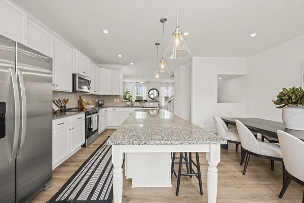 dining room at Affinity at Oak Hills Apartments 