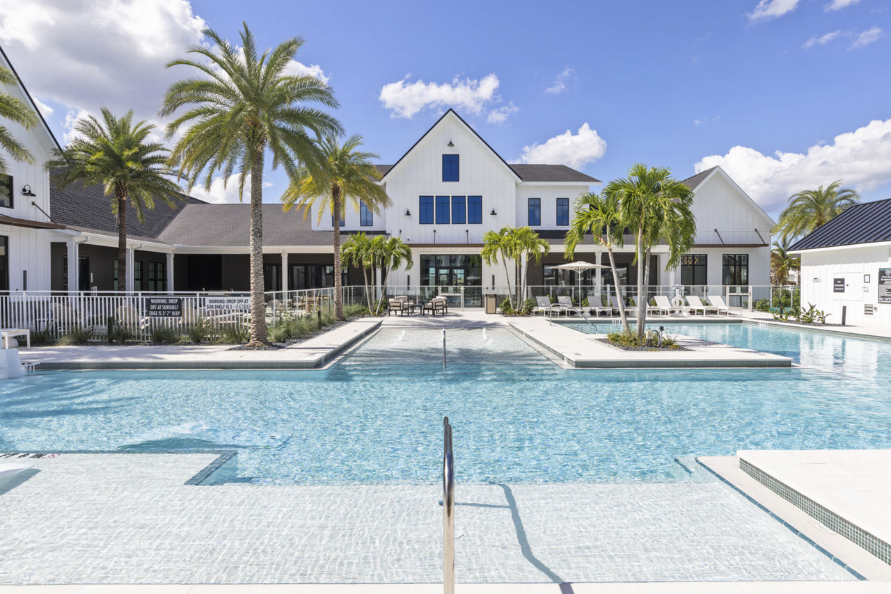 The Hadley is a similar property to Oasis At Surfside located in Cape Coral