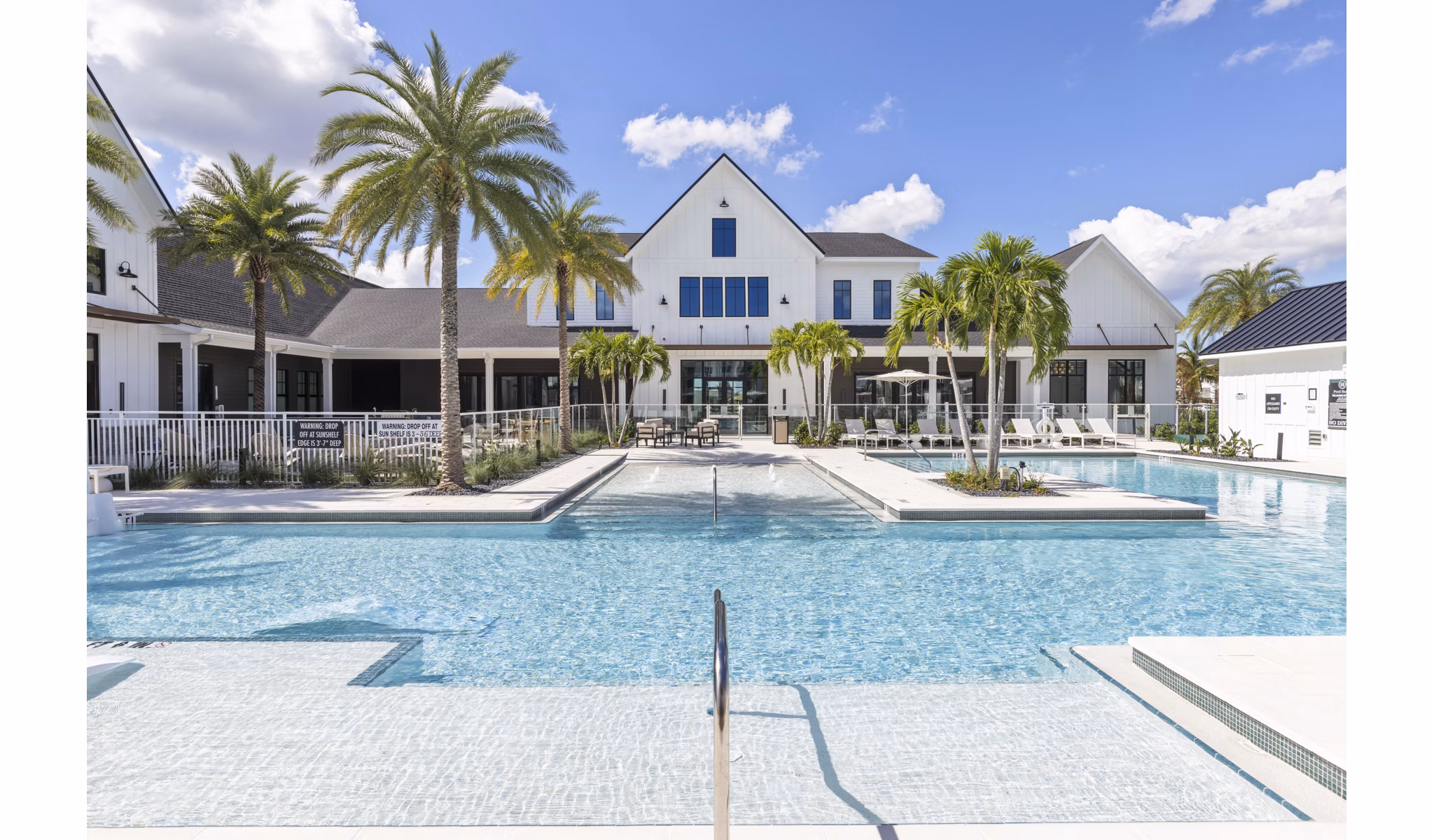 pool at The Hadley Apartments Apartments
