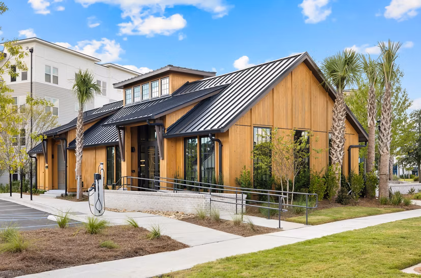 exterior at Goddard Point Hope Apartments 