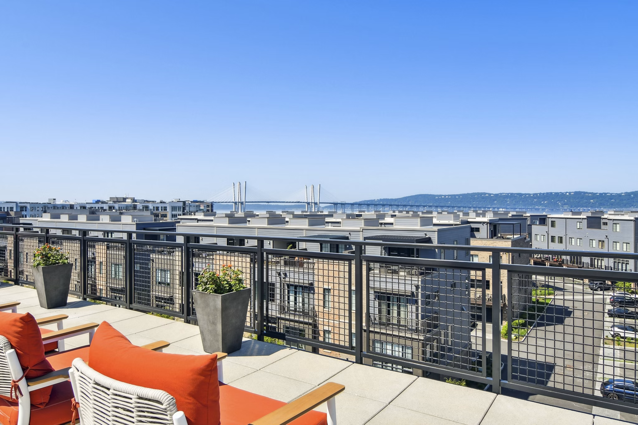 patio at Emerson Apartments