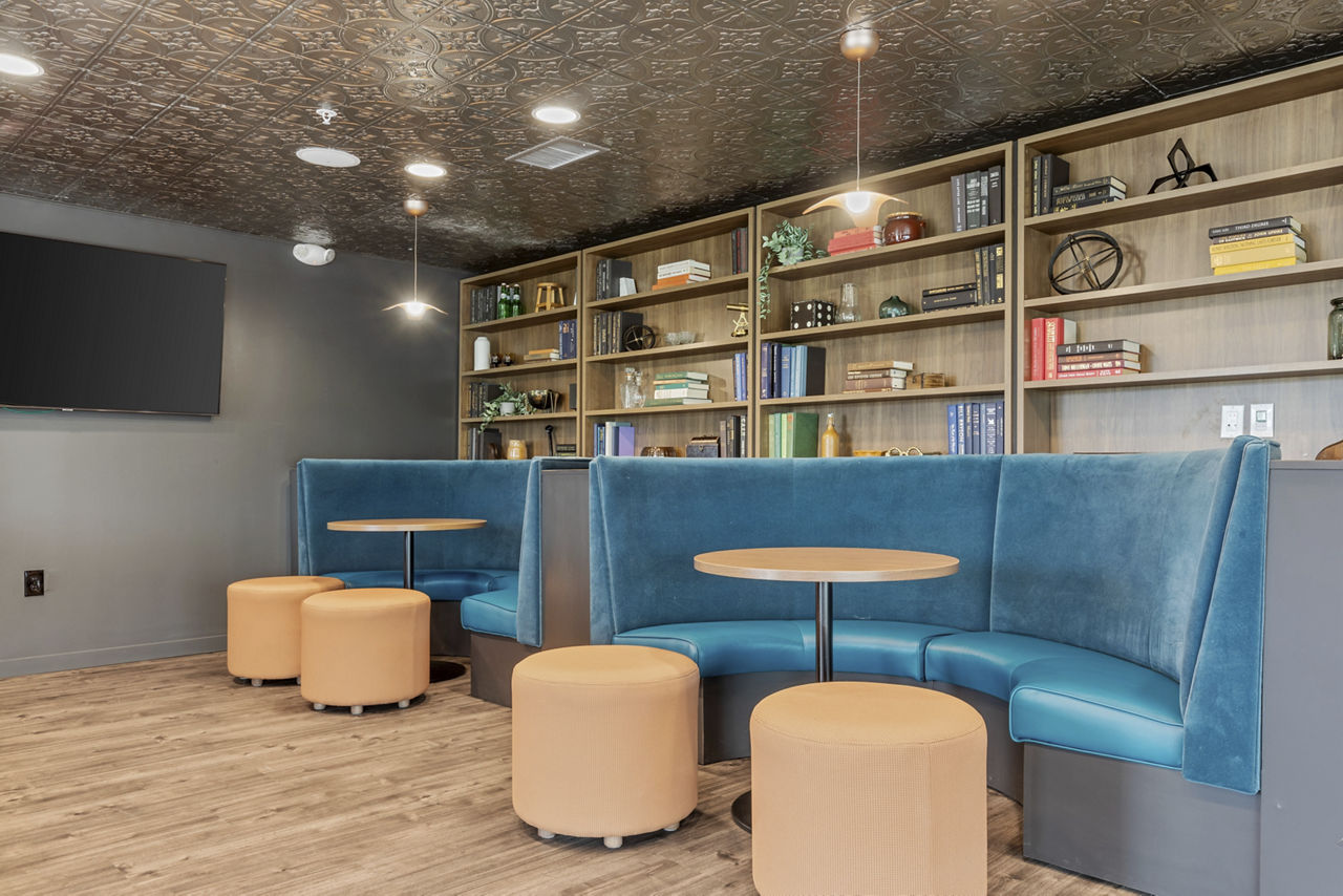 Lounge at Legacy At Fitz (2 of 2)