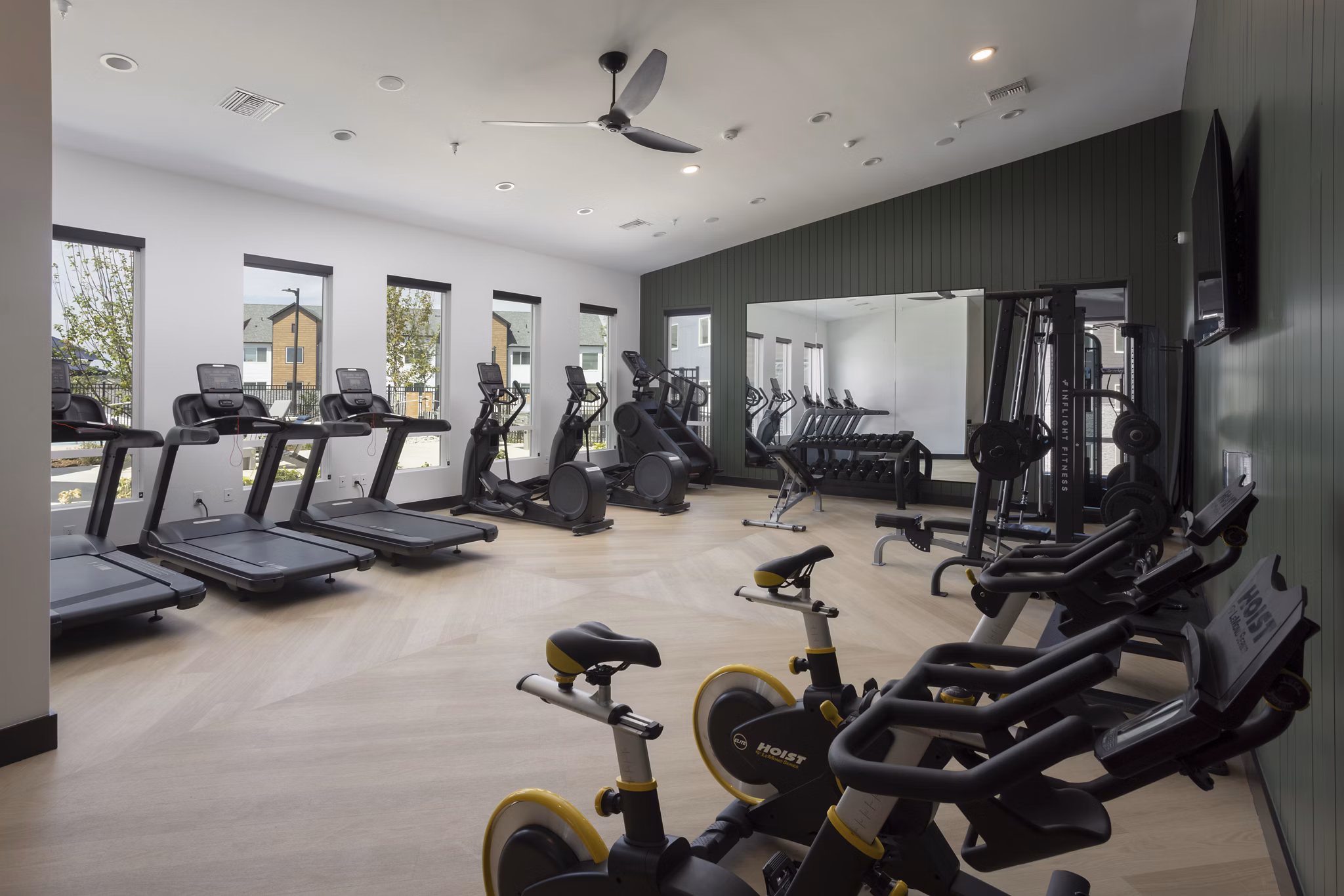 fitness center at Prose Farm Apartments 