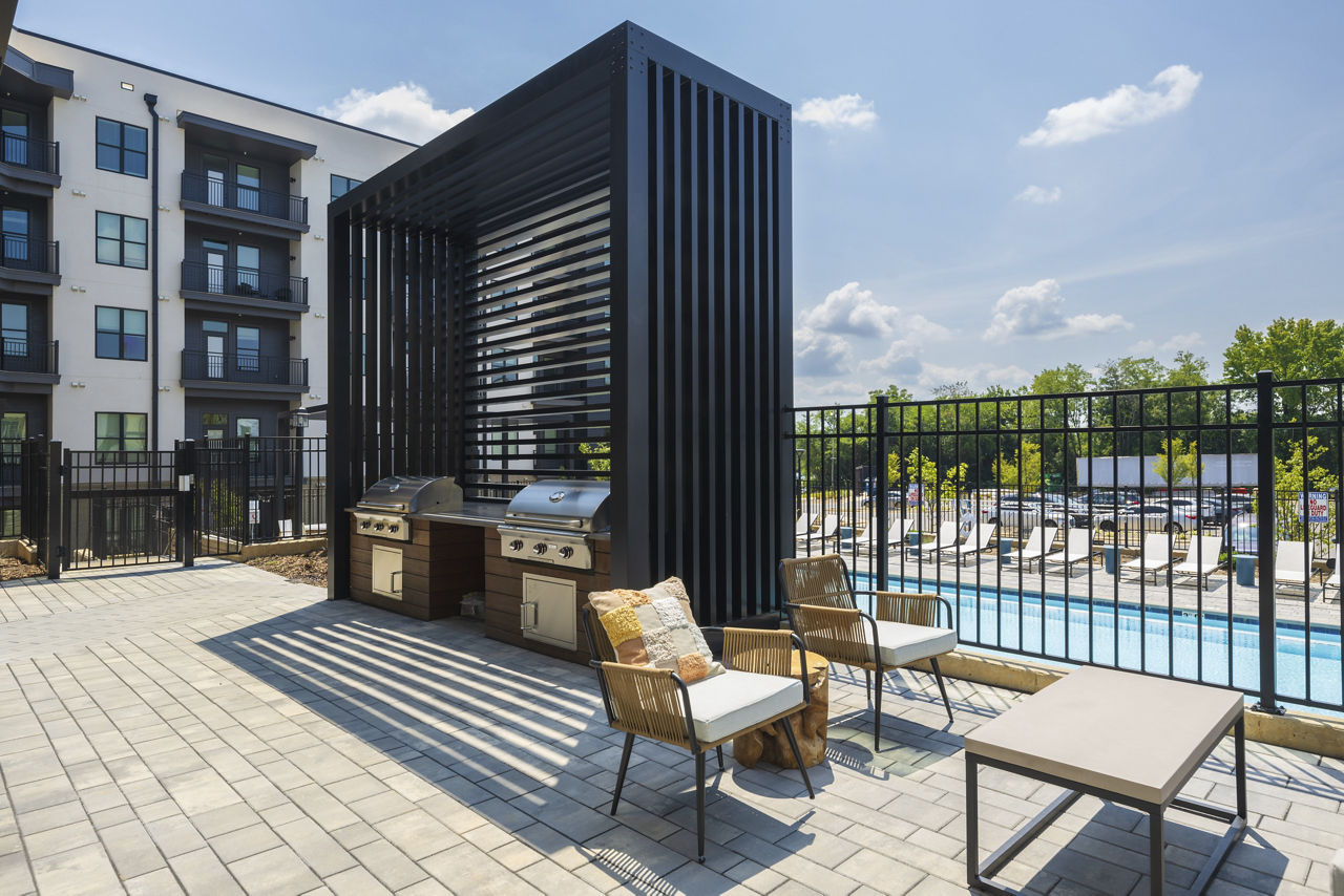 Grill area at Bowery West Apartments And Townhomes