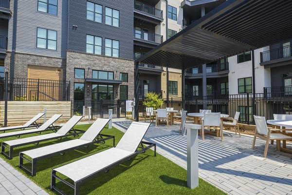 patio at Bowery West Apartments