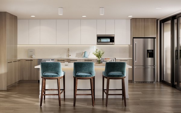 Dining room with modern decor and large windows in Aster & Links Apartments