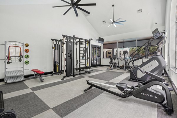 fitness center at Lakeside at La Frontera Apartments