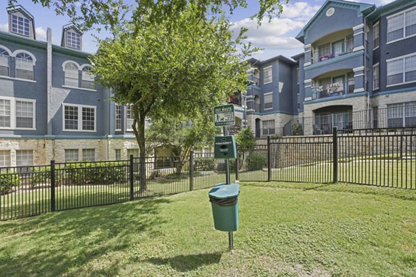 dog park at Lakeside at La Frontera Apartments