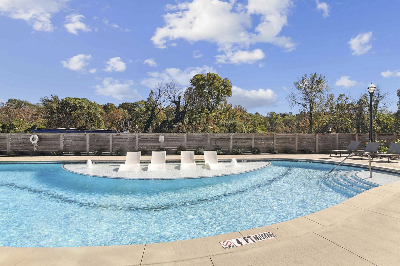 Series at Riverview Landing Apartments is a similar property to Upland Townhomes located in Mableton