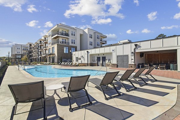pool at Series at Riverview Landing Apartments