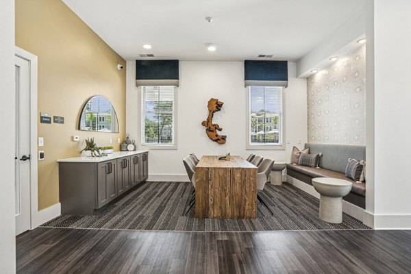 Clubhouse with elegant furnishings at 4000 Margaret Apartments, a Greystar luxury community