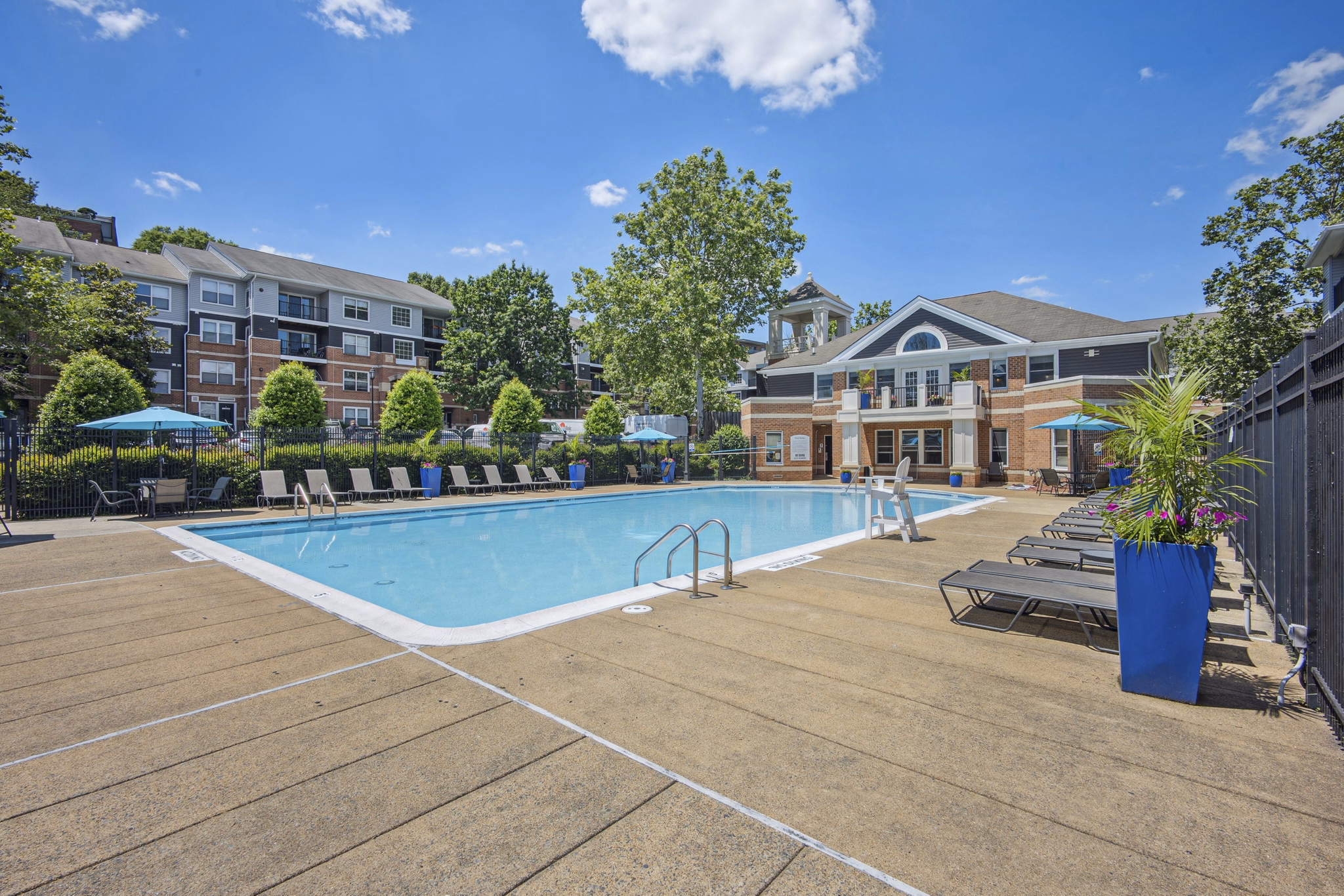 Property images of Columbia Crossing