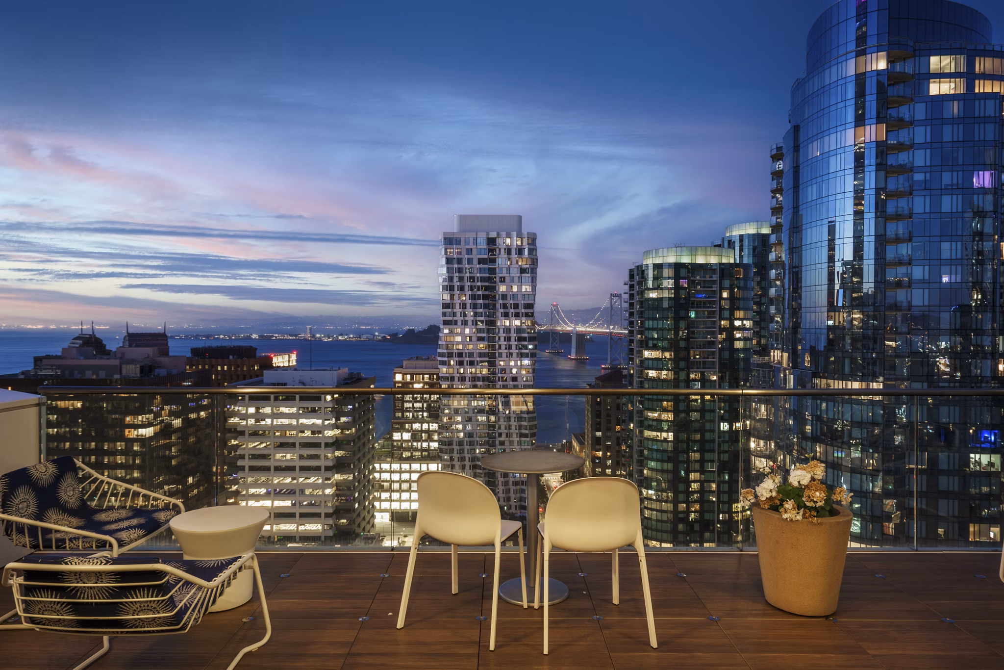 rooftop deck at Solaire Apartments