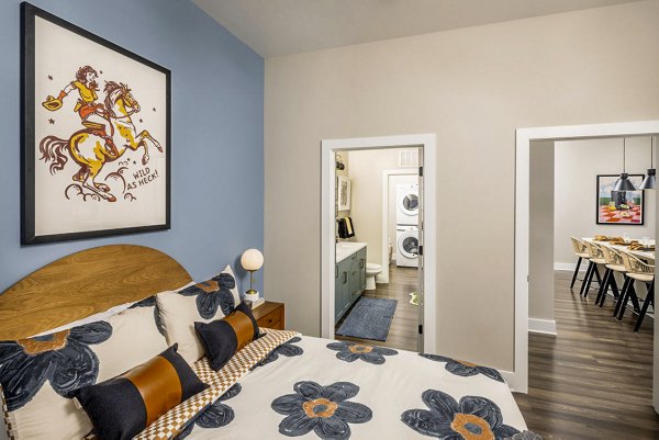 Cozy bedroom with modern decor at Broadstone Berry Hill Apartments