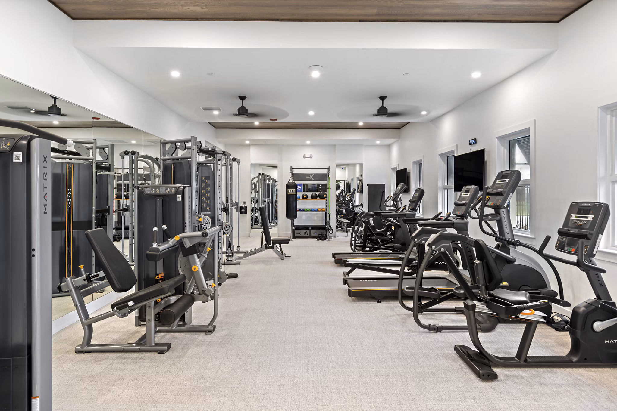 fitness center at Estero Vista Apartments