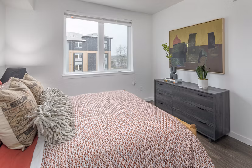 bedroom at Prose Hayden Island Apartments 