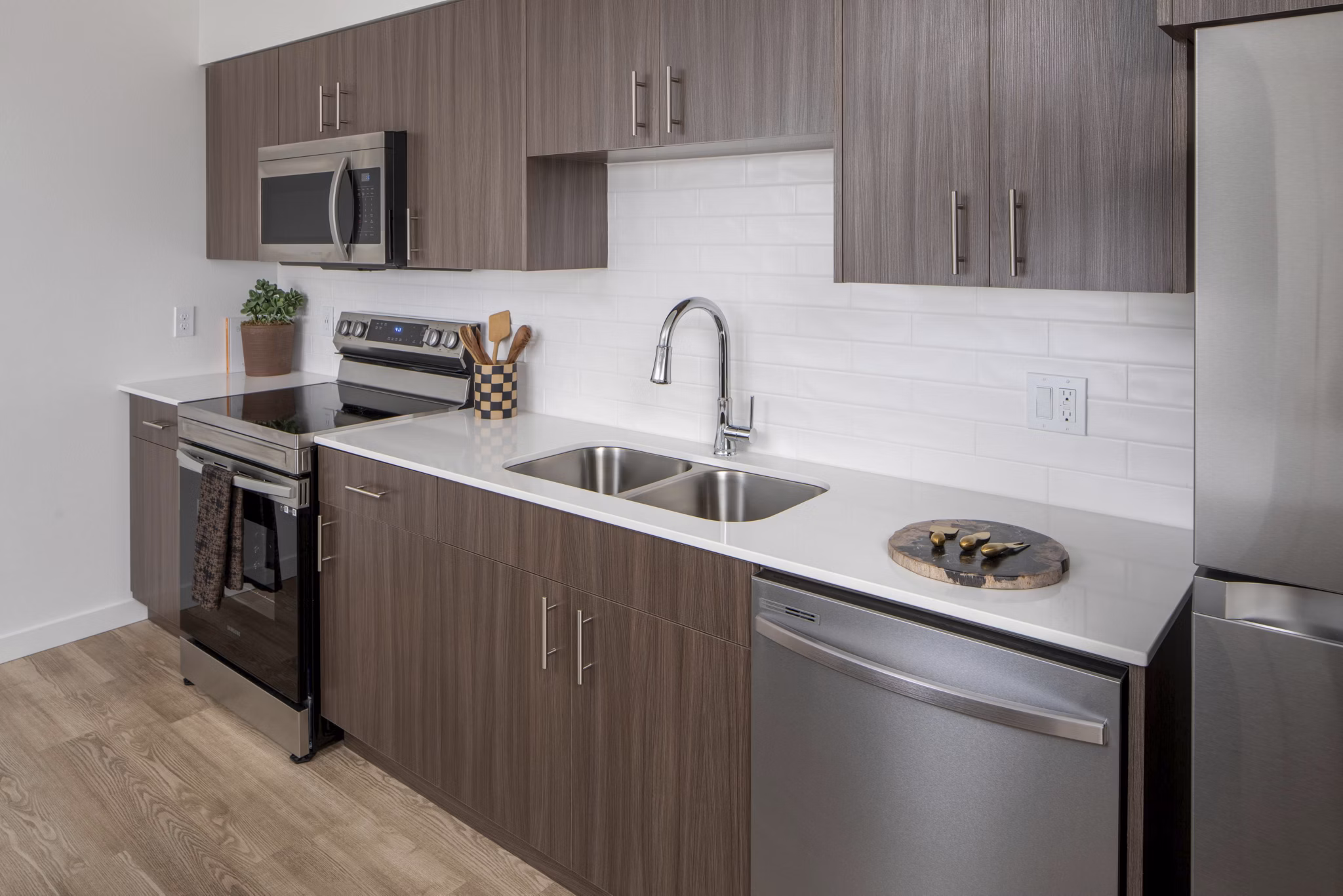 kitchen at Prose Hayden Island Apartments 