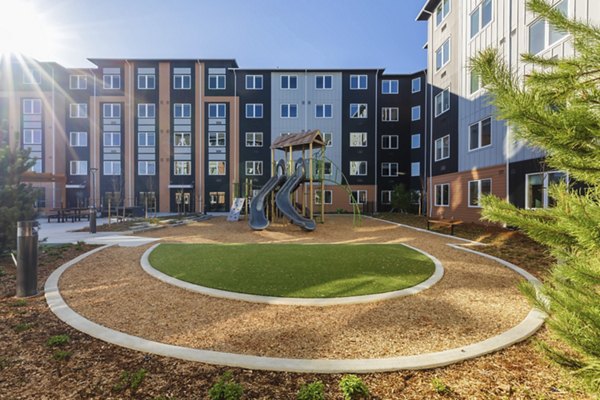 playground at Prose Hayden Island Apartments 