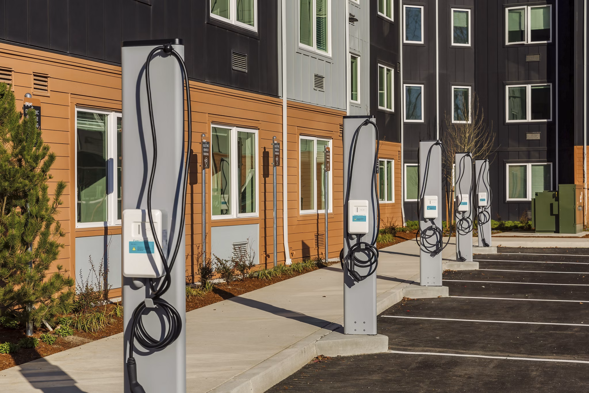 car charging station at Prose Hayden Island Apartments 