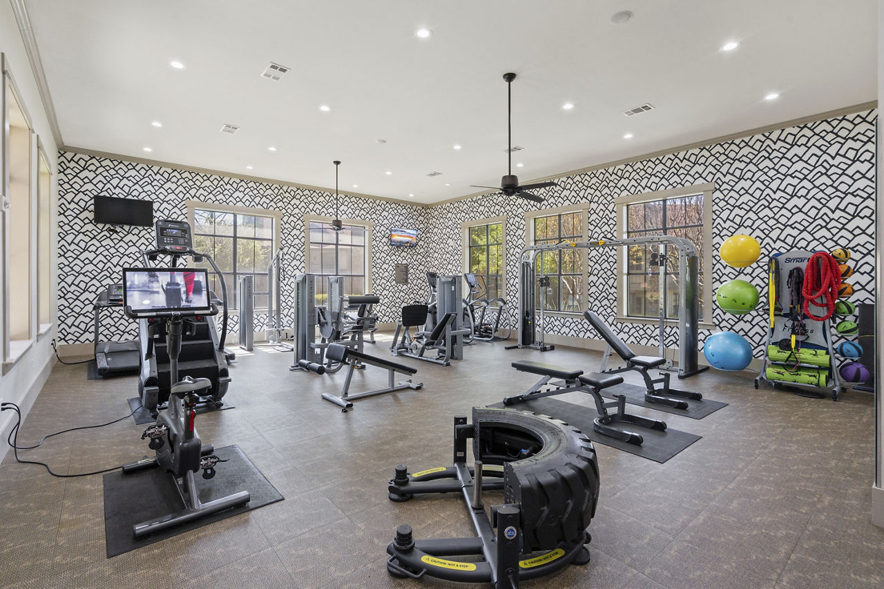 Gym at Estates At Team Ranch