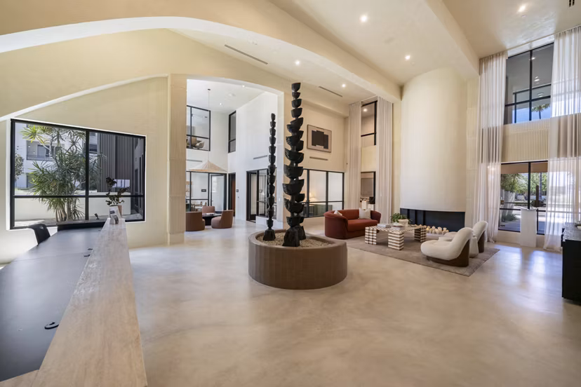 clubhouse at Aurum Apartments 