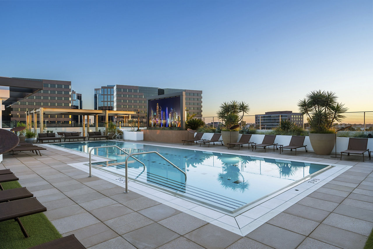 Aurum Irvine Ca 2 of 12