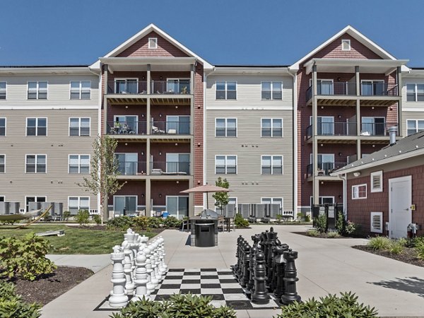 exterior at Millyard at Meadow Commons Apartments