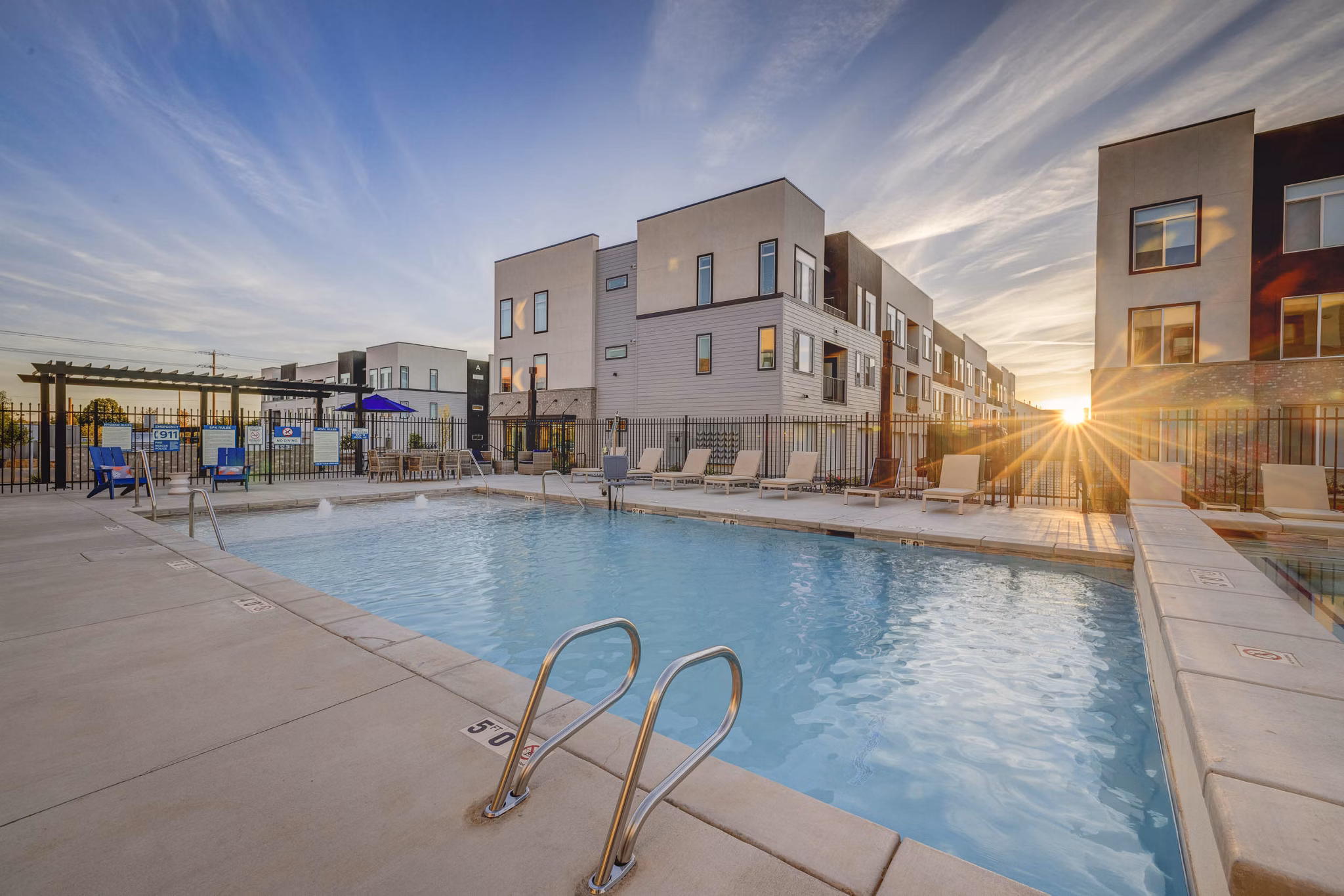 pool at Altitude Apartments