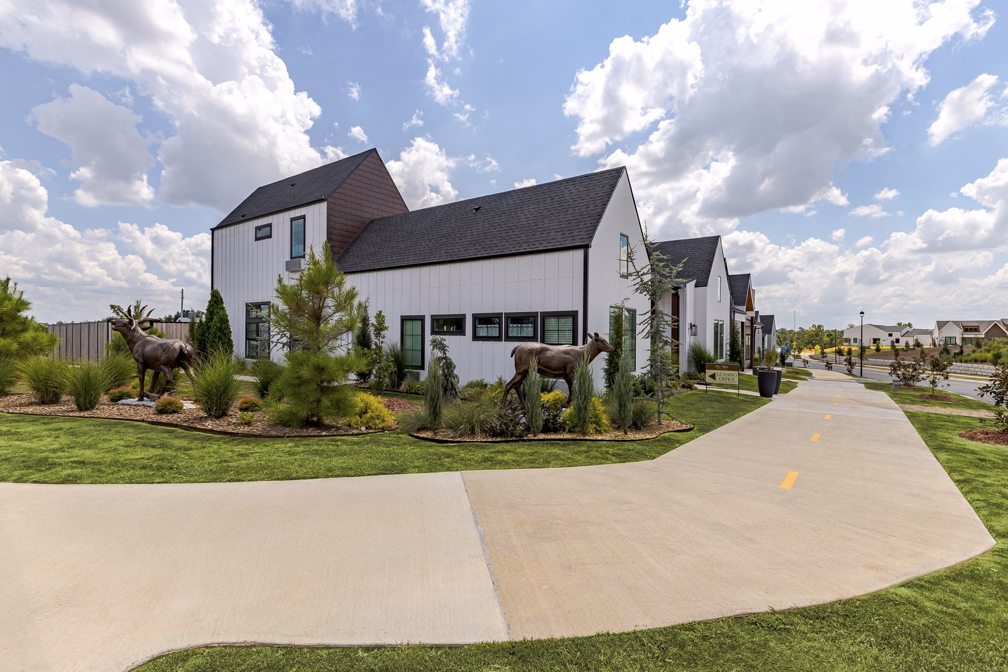 exterior at The Villas on Turtle Creek Apartments 