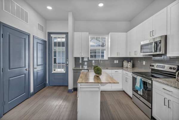 kitchen at Haven at Mission Trace Apartments