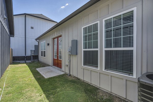 recreational area at Haven at Mission Trace Apartments